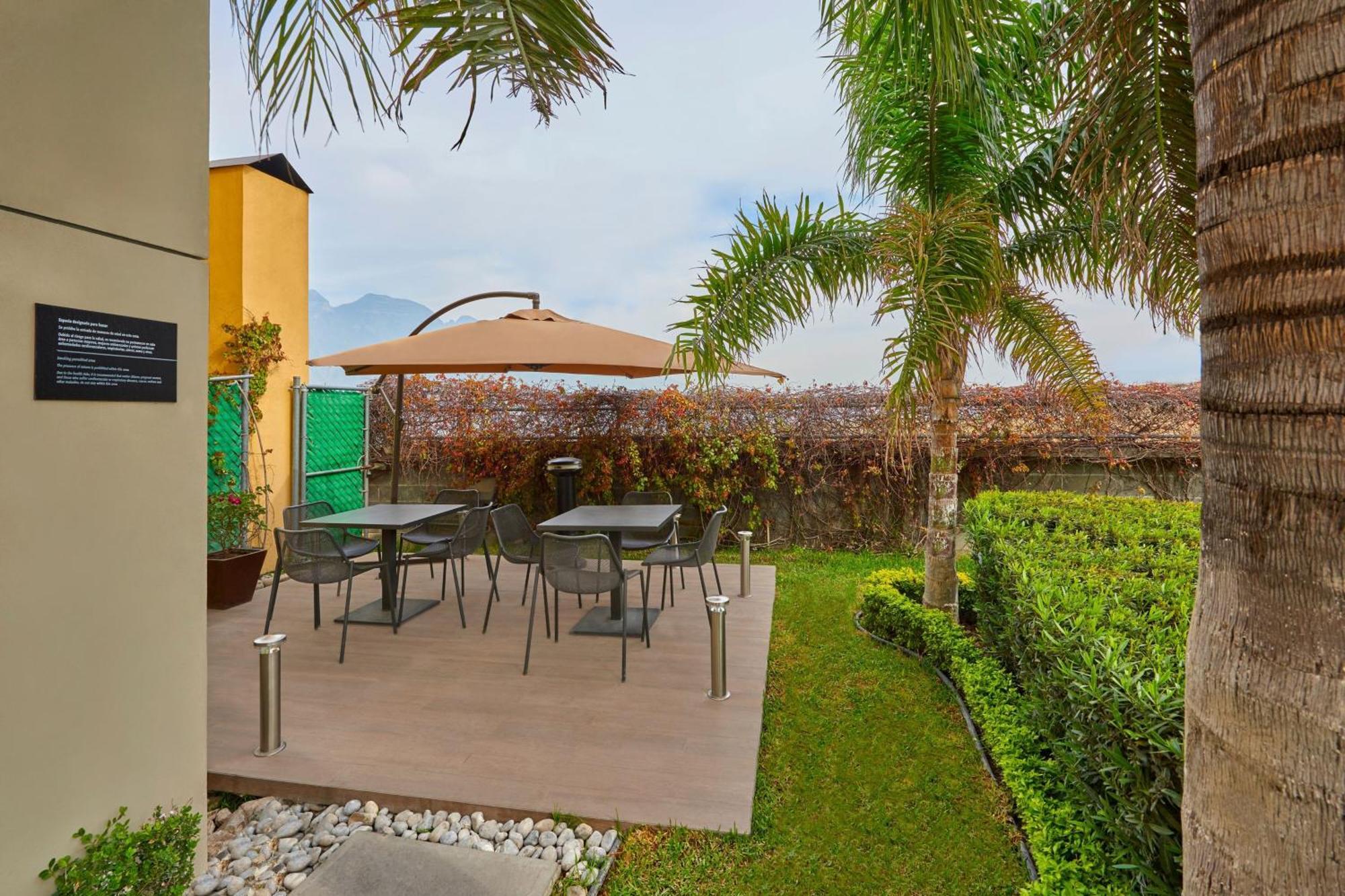 Express By Marriott Monterrey Santa Catarina